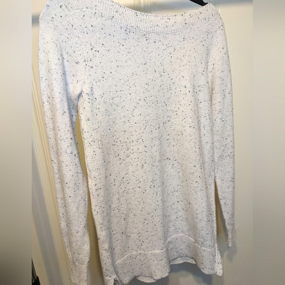 Super Cozy Crew Neck Cream Flecked Loft Sweater XS